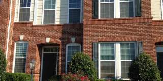 43593 POPES CREEK Square Gallery 1