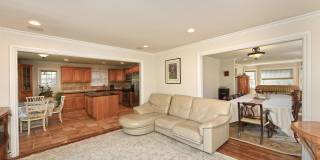 13 Sheppard Street Gallery 10