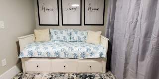 Beachside bungalow, fully furnished Gallery 10