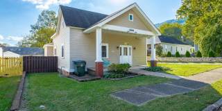 1504 W 48th Street Gallery 1