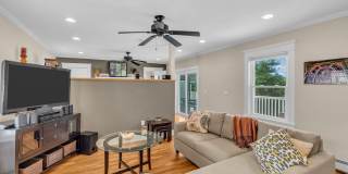 1211 Grand Avenue unit: 203 Gallery 8