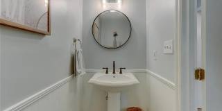 3765 Greenes Crossing Gallery 18