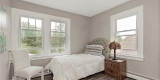 Lakefront 4-Bedroom Home for Rent in Euclid, OH Gallery 18