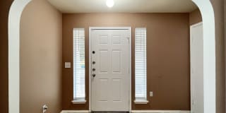 6611 Cougar Village Gallery 27