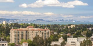 West 5th Apartments Gallery 20