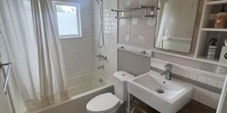 Spacious 3 Bed 2 Bath in the heart of Littleton Gallery 14