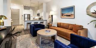2308 E Riverside Dr Gallery 3