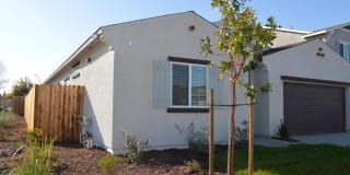 573 Bedfordshire Drive - 2 Gallery 1