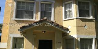 2508 Belmont Ln Gallery 1