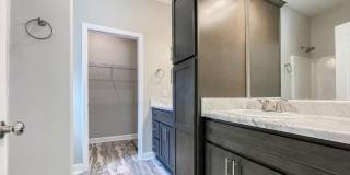 5170 Burlington Ave Gallery 11