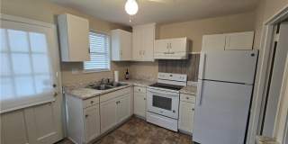 479 McBain Drive Gallery 7