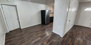 Remodeled 3 bedroom 1 bathroom house in Edmond, OK close to UCO with granite and stainless-steel appliances Gallery 5