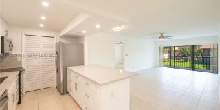 200 LAKEVIEW DR Gallery 2