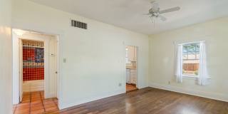 3 Bed 2 bath home PERFECT for U of A Students, Faculty and Staff! Gallery 5