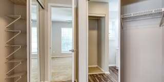 The Crest on Hampton Hollow Gallery 10