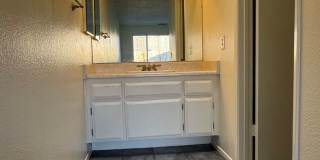 Home off the Green Tree Golf Course Gallery 13