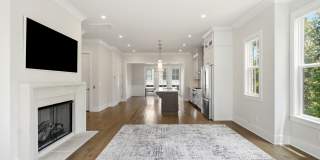 End-Unit Townhome with Private Rooftop Terrace in Myers Park!! Gallery 24