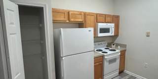 6063 MAGGIES Circle Gallery 6