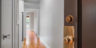 1550 Hayes Street Gallery 13