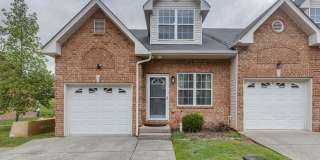 2 BEDROOM 2 BATH TOWNHOME CLOSE TO DOWNTOWN Gallery 1