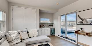 Contemporary Townhome with Rooftop Deck-Flatiron Views Gallery 24