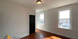 2 Bed with Finished Basement, Deck off Bedroom, and Backyard Gallery 22