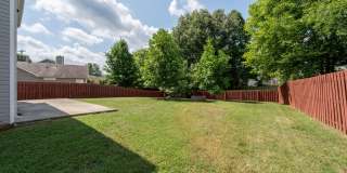 **BE THE LUCKY ONE TO LIVE IN THIS UPDATED NASHVILLE/ BELLEVUE HOME** Gallery 13