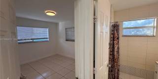 1595 NE 125th St Gallery 14