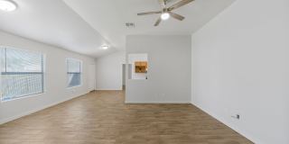 14532 Clovelly Wood Gallery 8