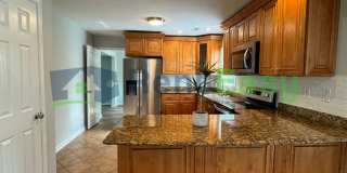 1584 Boles Place Gallery 10