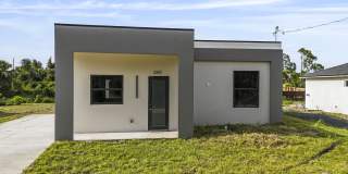 3302 56th Street West Gallery 1