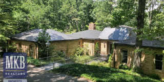Wonderful home in Hunting Hills Community in South Roanoke County Gallery 1