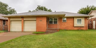 2108 Henderson Dr Gallery 1
