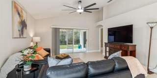 353 BAY ARBOR Gallery 12