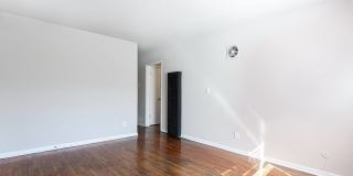 1295 West Gallery 18
