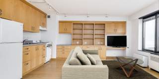 3100 N Lake Shore Drive Gallery 10