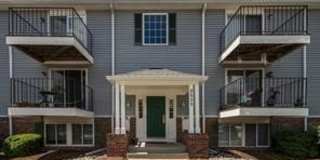 3500 KINGSLEY Court Gallery 1