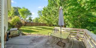 Pet Friendly Three Bedroom! Gallery 26