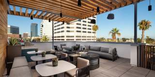 Evani 3223 Wilshire Gallery 2