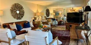 863 Ronda Mendoza Gallery 3