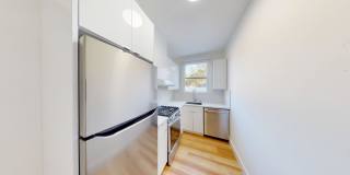 1729 Arch Street Gallery 2