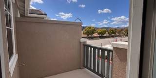 Welcome home to this beautiful Murrieta Town Home! Gallery 31