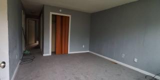 Charming 3-Bedroom Property in Prime Location Gallery 9