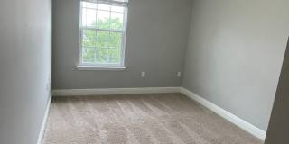 *** MOVE IN SPECIAL! Half OFF 1st Month's Rent! Gallery 1