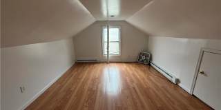 27 W Allen Street Gallery 14