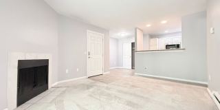 Saybrook Condo! 1 Bed/1 Bath with In-Unit Washer & Dryer & Covered Patio! Gallery 9