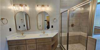 198 Wellington Street SW Gallery 23