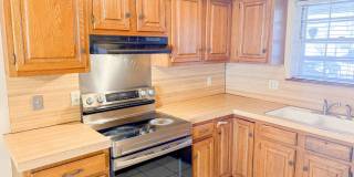 Prime Edmond Location | 3-Bed Duplex Near Boulevard & Broadway Gallery 9