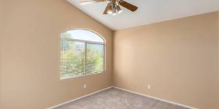 11087 North Desert Flower Drive Gallery 4