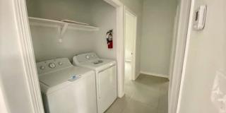 1920 Bahamas Dr Gallery 4